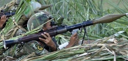 沂蒙山腹地火箭筒厂国外客户参观出山30年老军工故地重游