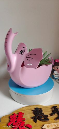 洗衣液瓶子改造简单实用的小象花盆_花盆_洗衣液_手工