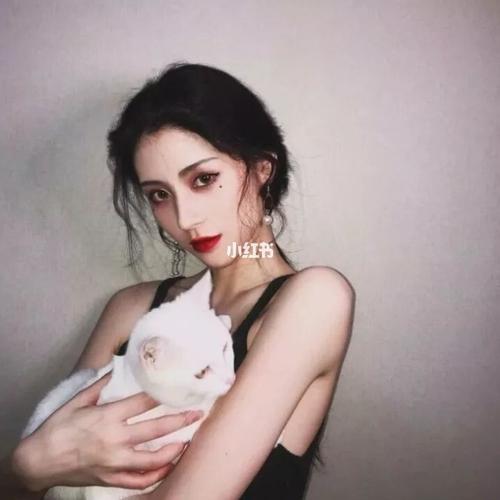 高冷气质性感禁欲系女生头像97_禁欲系_女生头像_高冷_性感_素材