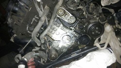 【图】10年x5发电机皮带断了,绞坏曲轴前油封,_宝马x5(进口)论坛_汽车