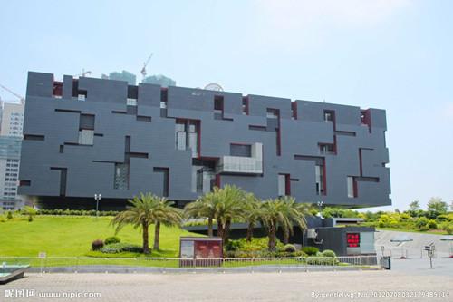 小区临近广州图书馆,广州博物馆,广州大剧院等公共文化配套设施,周末