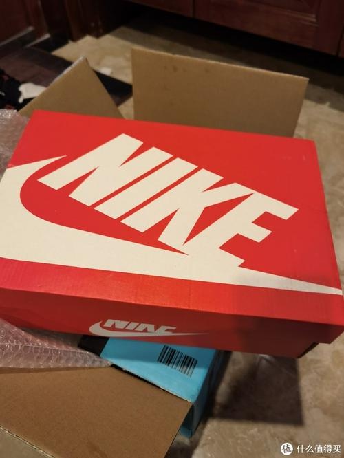 休闲运动鞋 nike/耐克休闲运动鞋 文章详情 dunk系列都是普通nike鞋盒