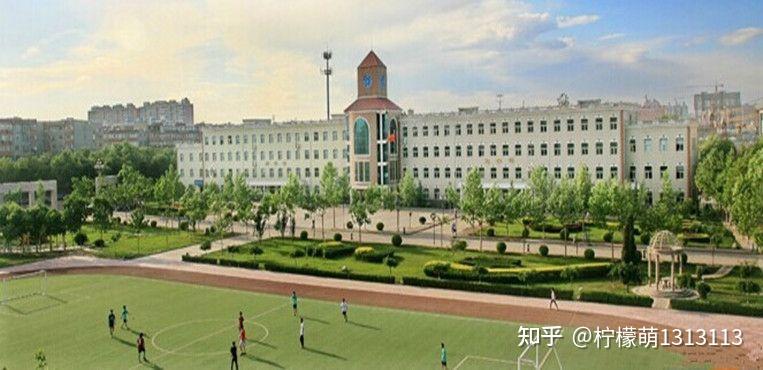 石家庄工商职业学院的学费是多少每个月生活费多少钱够花