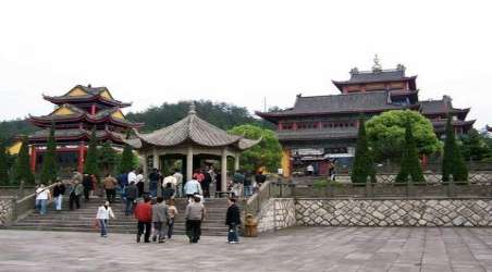 东阳