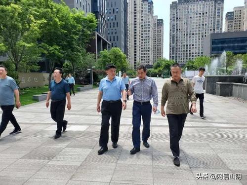 山阴县委副书记县长苏坡带领县招商引资考察团赴浙江洽谈项目