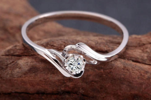 铂金戒指怎么保养 如何在家清洗铂金戒指