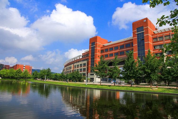 校园风光片,美丽科大!