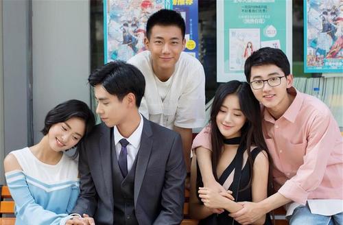 那年青春期男主赵文卓什么赵老师什么时候喜欢校园剧了