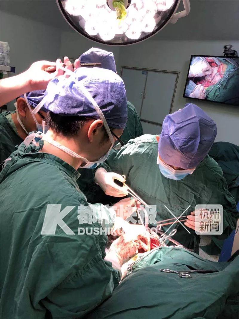 外科医生的日常一天8台手术7点出门凌晨2点回家