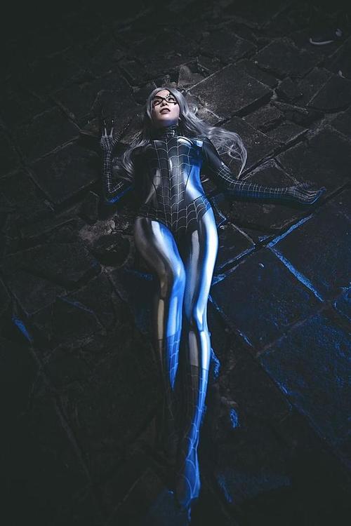 cos女毒液,还是蜘蛛?喜欢就好