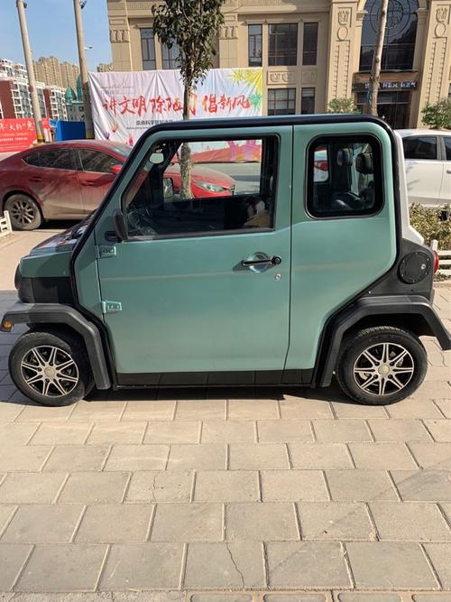 出售大阳电动车四座  大阳电动四轮车四座 ,城区上下班开,没走过烂路