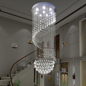 复式楼旋转楼梯长吊灯水晶灯