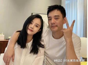 李光洁为娇妻庆生小10岁二婚妻子太显嫩抱娃与老公似两代人