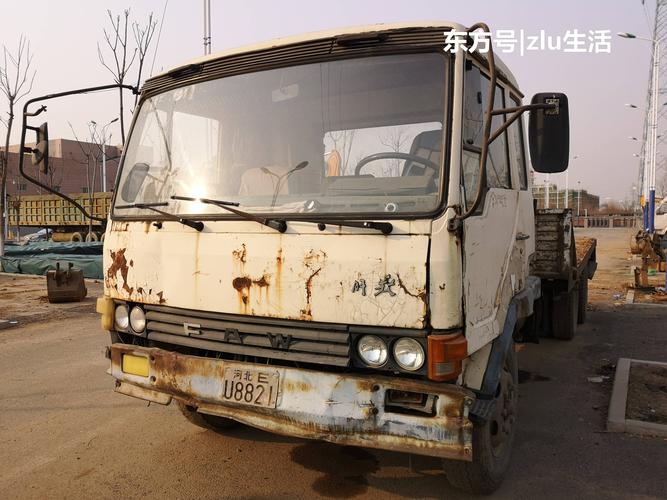 三菱t850的经典 路遇解放ca151平头柴油卡