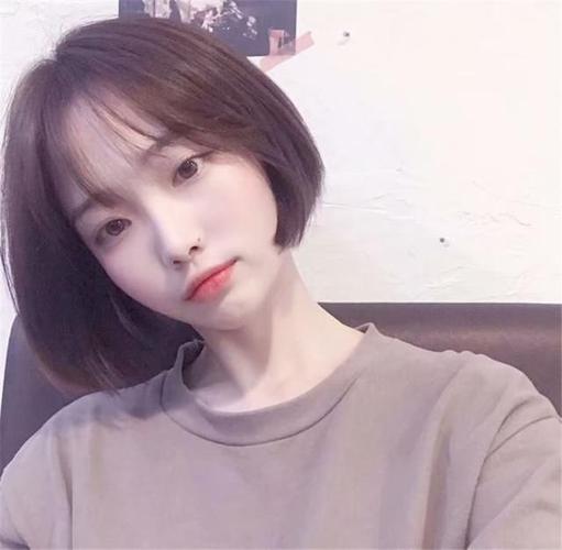 女生"秃鬓角"影响颜值,教你4招解决办法,网友:幸好早