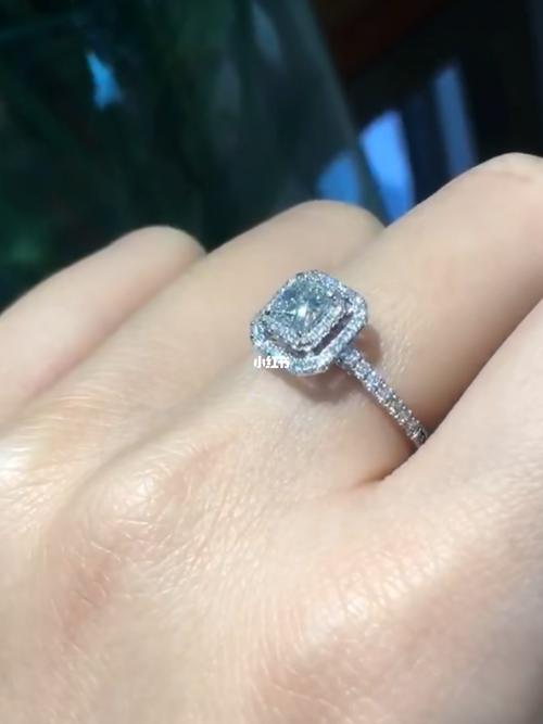 垫形钻戒款式推荐gia婚戒咋样选购上海定制_钻石_gia