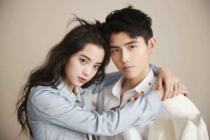 简介:陈飞宇欧阳娜娜杂志写真图片:花样少男少女,分享一组欧阳娜娜