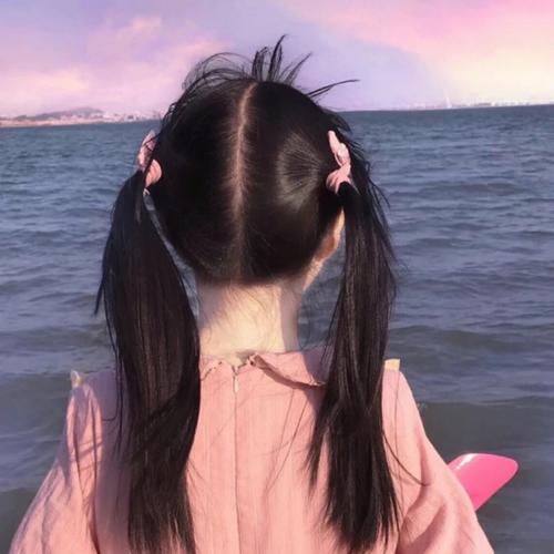 漂亮女头#双马尾背影超可爱