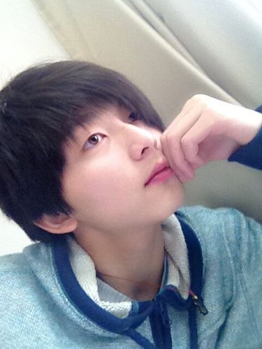 14岁男生网图帅气真实