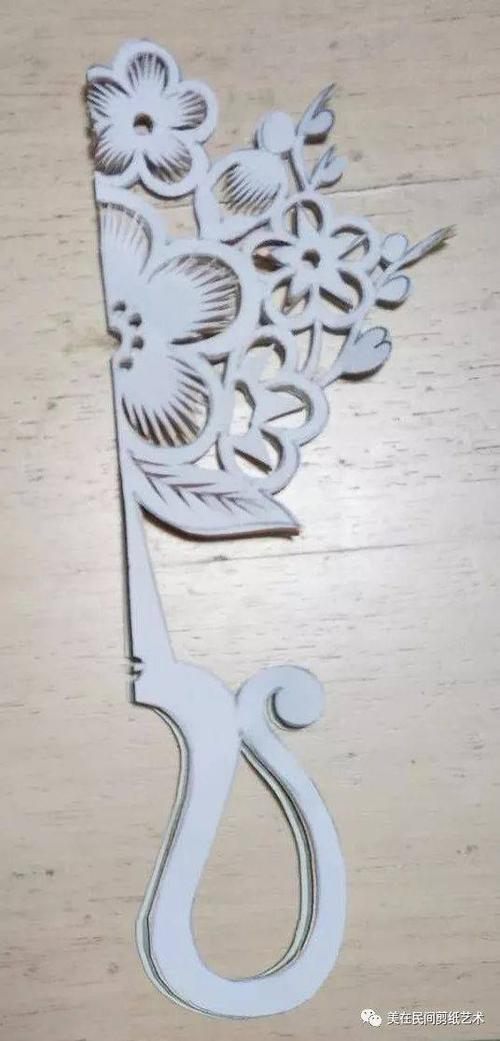 梅花剪纸教程图解步骤图解法