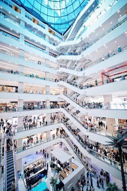 西安赛格经营纠纷案八年未决,西部第一商场面临经营