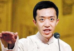 日前在新影联古城影院举行首映式,片中为唐僧配音的相声演员李菁出席
