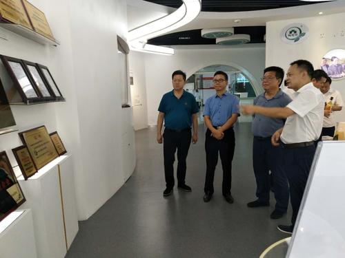 局长周飞来访湖南博邦农林科技股份有限公司参观指导