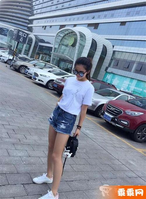 《漂洋过海来看你》叶丽莎是谁演的 黄婧资料背景遭扒