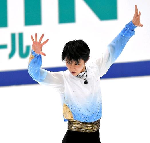 羽生结弦考斯藤介绍全合集