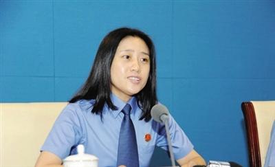 【转载】最高检女新闻发言人首次亮相(图)