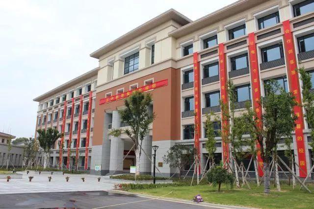 美丽校园微视频展播——吴宁三中