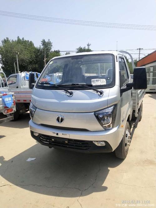 缔途dx柴油版新车到店,五吨王车型优惠送保险