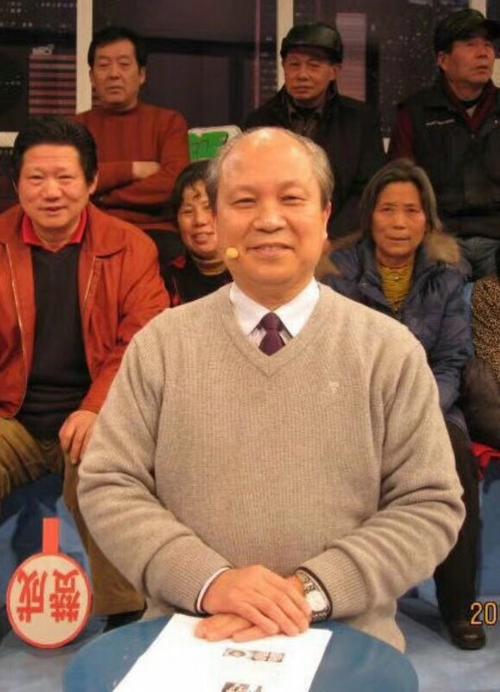 名老中医个人简历 写美篇 王宁生名老中医,生于1946年出生于针灸世家