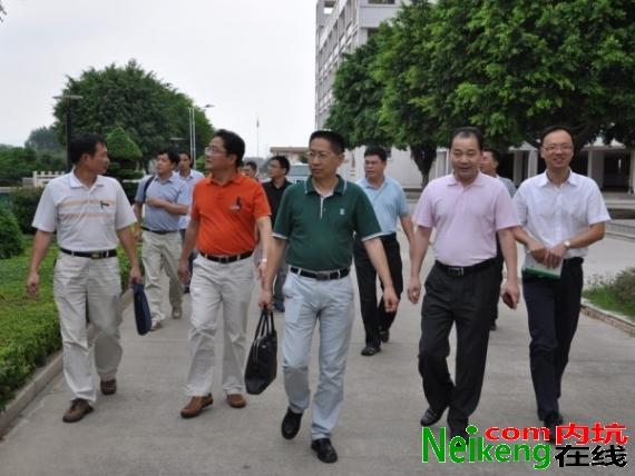 晋江市内坑中学顺利通过省二级达标高中评估验收