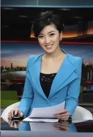 东方卫视美女主持人何卿