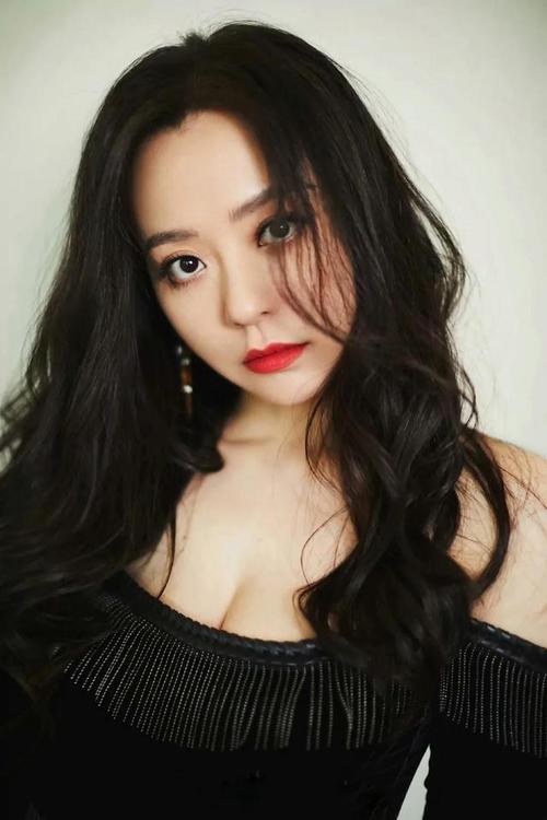 一组张靓颖高清精美写真图集大家喜欢她吗