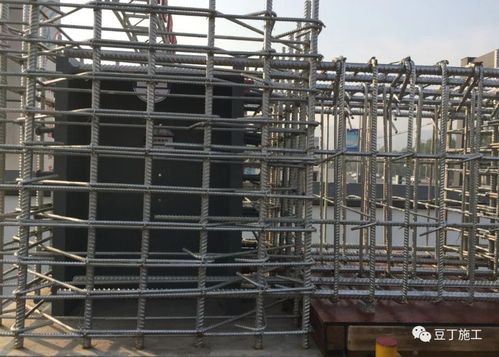 钢筋绑扎样板引路.