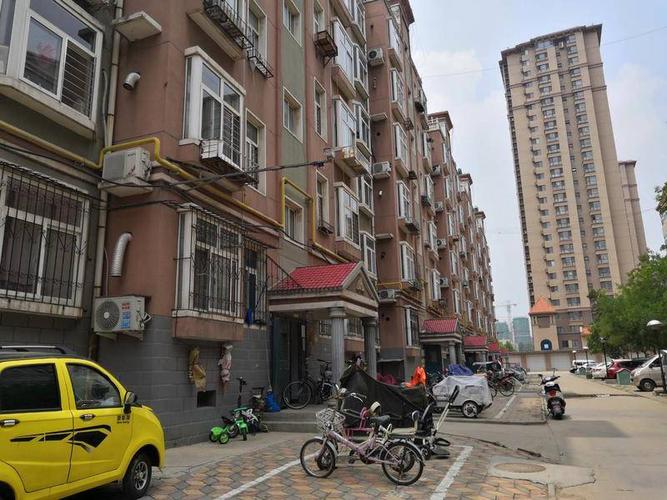 柳董庄小区 新胜利大街,铂宫时代旁,一楼106平大两室