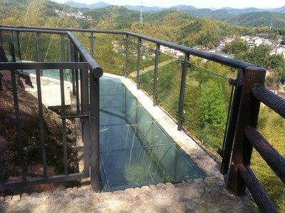 余姚陆埠镇裘岙村狮子山玻璃栈道行记.