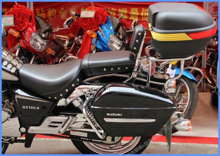 适用于铃木悦酷gz150a货架摩托车改装加厚尾箱架gz150e摩托车尾翼