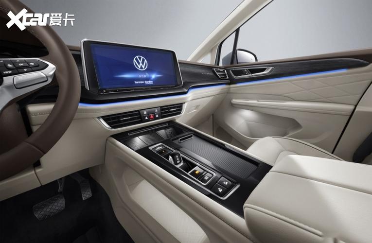 上汽大众新威然首秀,内饰改变大,搭载悬浮式中控大屏科技满满
