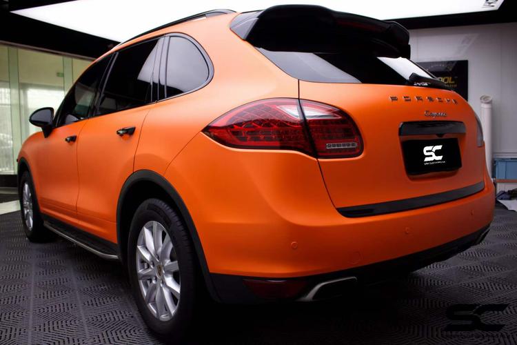 保时捷卡宴贴膜sc改色膜消光火焰橙