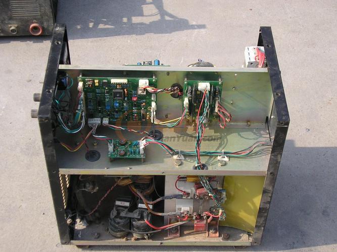 普耐尔zx7-200d单管igbt电焊机_接线图分享