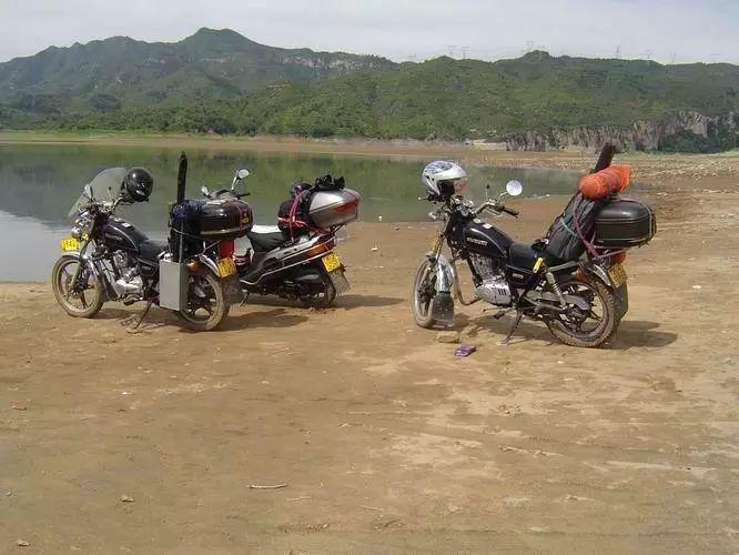 谨以此文献给和我一样骑摩托车钓鱼的朋友