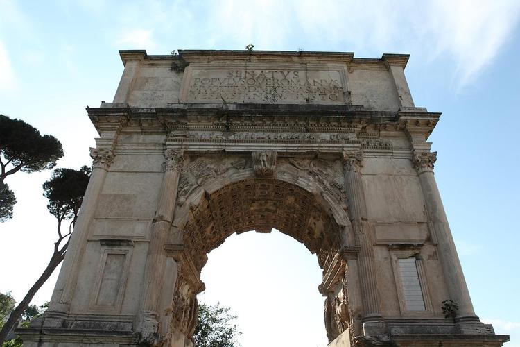 奥古斯都凯旋门