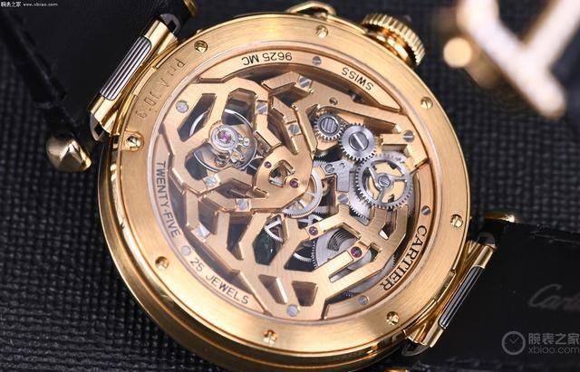 光彩夺目 品鉴卡地亚帕莎镂空镶钻黄金腕表
