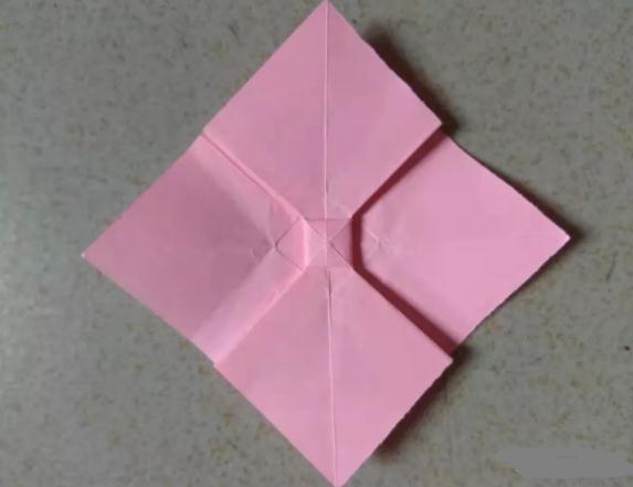 漂亮的蝴蝶结简单折纸教程