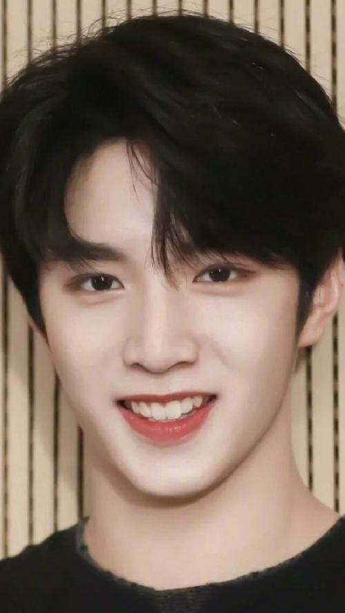 刘耀文:神仙图片