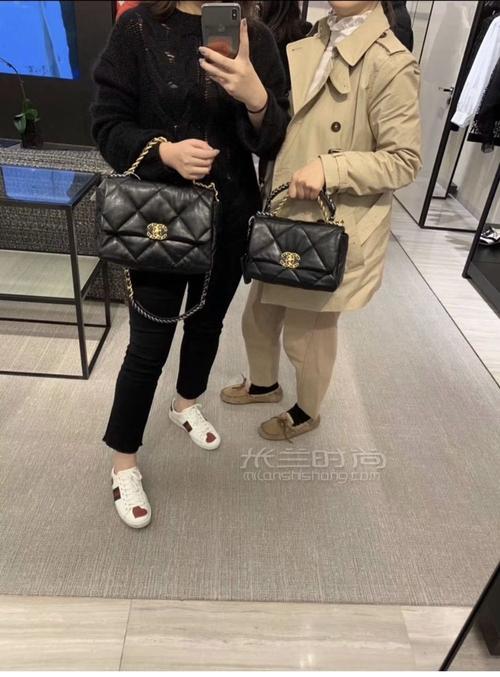 【香奈儿19包】chanel 19bag新年红手袋 小号26cm黑色