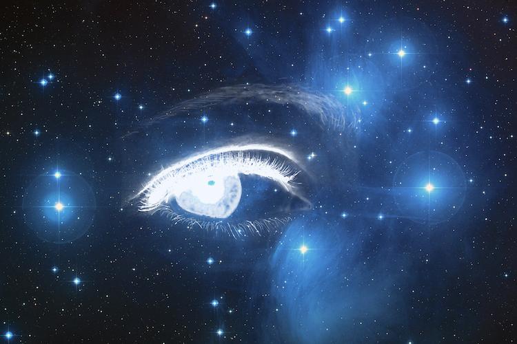 摄图网-星空 眼睛.jpg